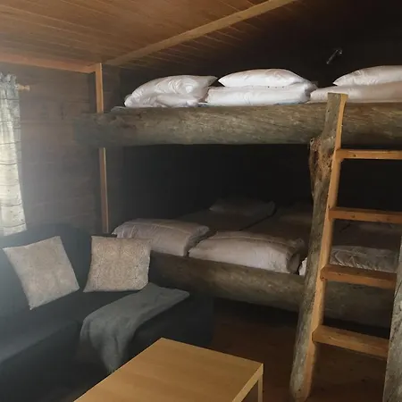 伐木场露营假日公园 2*